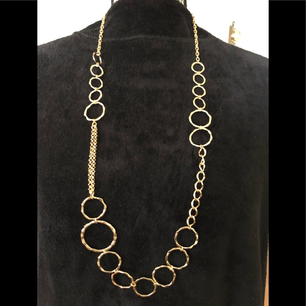 Hoop necklace
